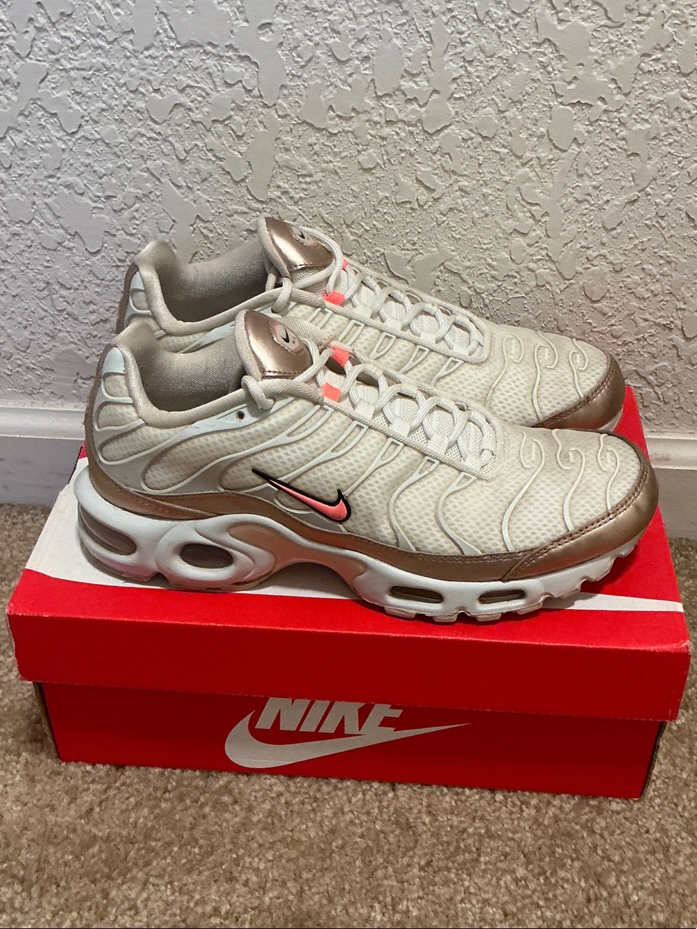 Nike Air Max Plus TN Sneakers in Cream and Rose Gold with Pink Swoosh
